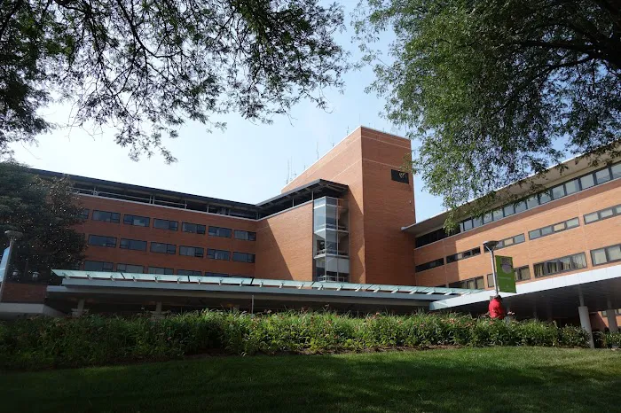 Lankenau Medical Center 7