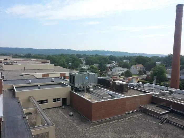 Robert Wood Johnson University Hospital Somerset 4