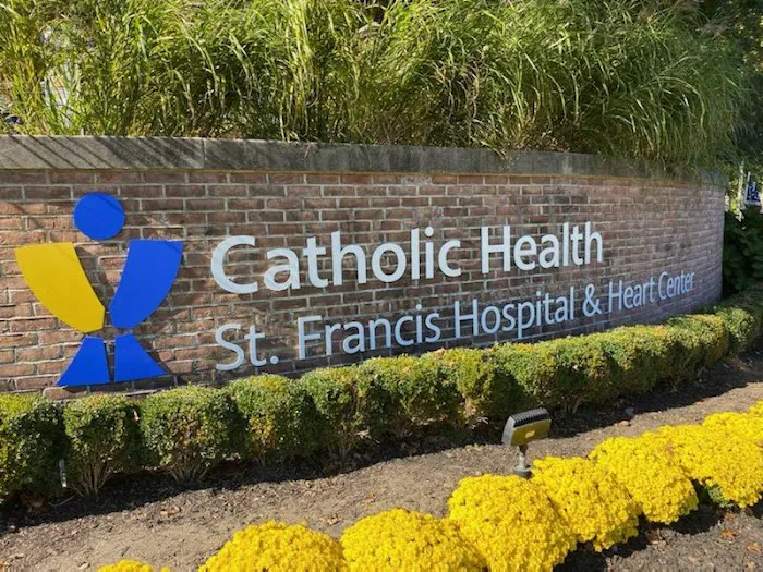 St. Francis Hospital & Heart Center 5