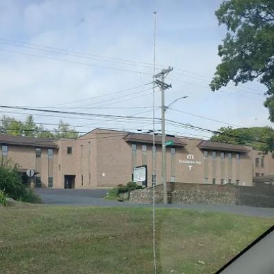 Waterbury Hospital