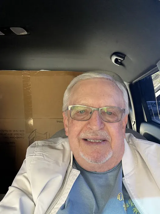 Eric Mitchell, MD 4