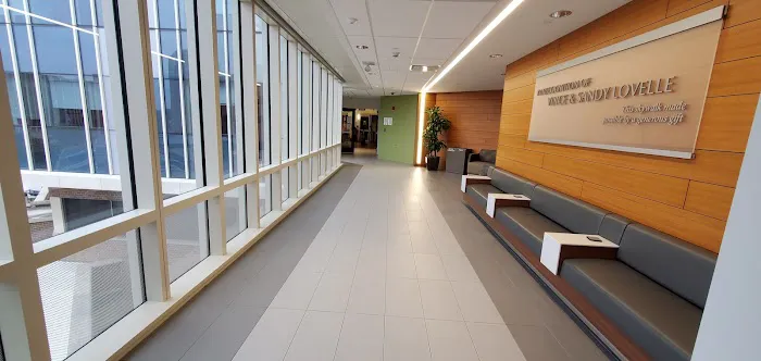 Advocate Good Samaritan Hospital 7