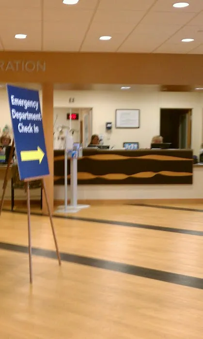 Northwestern Medicine McHenry Hospital 0