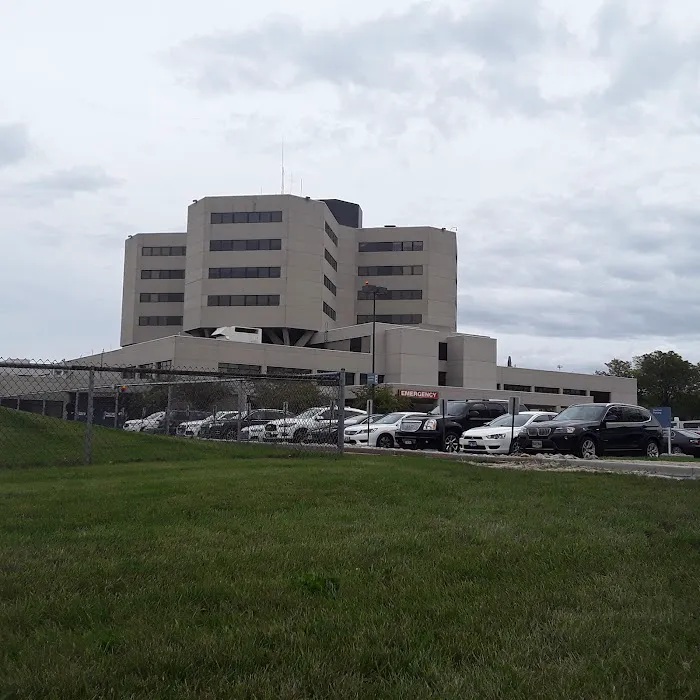 Northwestern Medicine McHenry Hospital 5