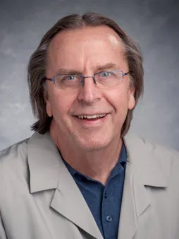 Axel W. Joob, MD 1