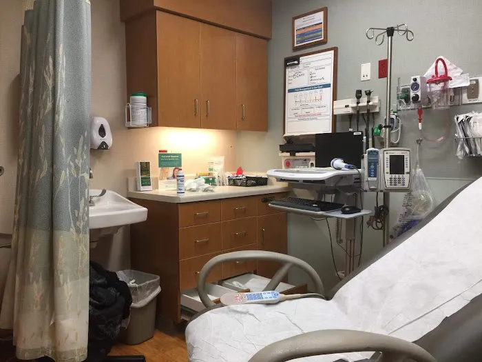 Aurora St Luke's Medical Center 0