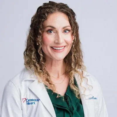 Kristen Kerr, MD 1