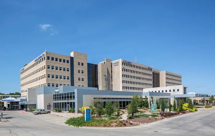 CHI Health Clinic Heart Institute (Immanuel) 4