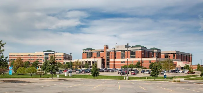 CHI Health Clinic Heart Institute (Lakeside) 2