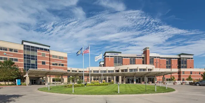 CHI Health Clinic Heart Institute (Lakeside) 3
