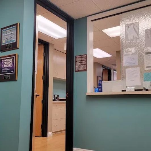 Raymond H Schaerf, MD