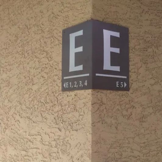 Dr. Raj D. Savajiyani, MD