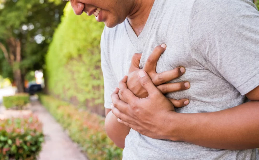 How to Manage Heart Disease in Your 40s and 50s: A Practical Guide to Protecting Your Heart