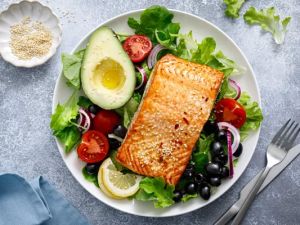 How to Improve Your Heart Health with a Mediterranean Diet: A Complete Guide