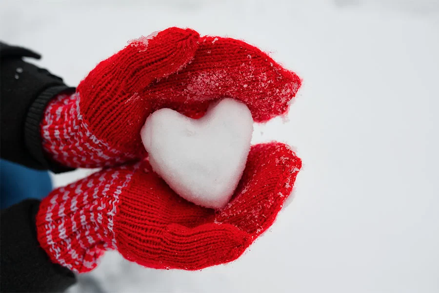 How to Manage Heart Disease During the Winter Months: Essential Tips