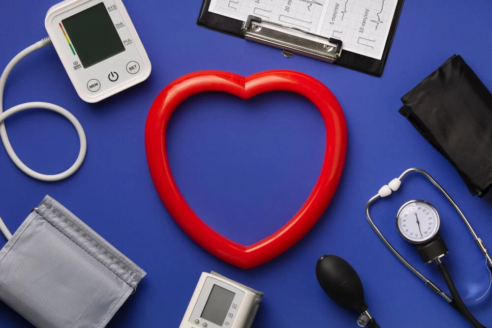 Managing Cholesterol Levels After a Heart Disease Diagnosis: Key Strategies and Tips