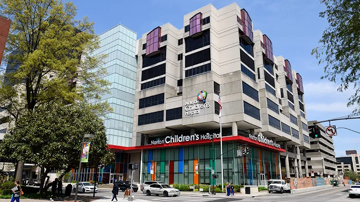 Norton Children's Jennifer Lawrence Cardiac Intensive Care Unit - Downtown 1