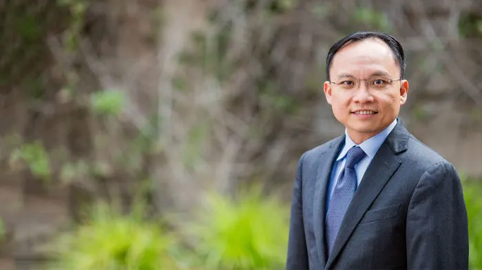 Dr. Teng C. Lee, MD, FACS 1