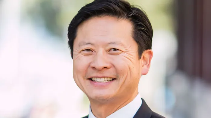 Dr. Sung Choi, MD 0