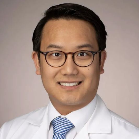 Suk Hong, MD