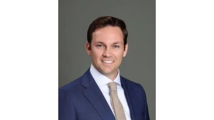Nicholas Isom, MD 1