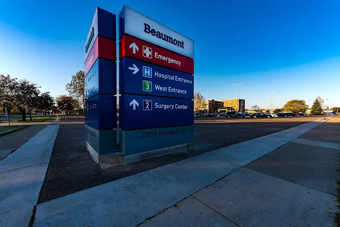 Corewell Health Wayne Hospital 6