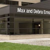 Corewell Health William Beaumont University Hospital Max & Debra Ernst Heart Center