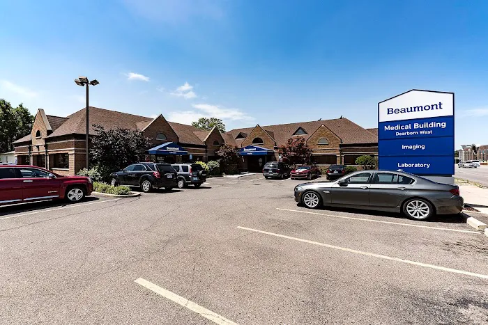 Corewell Health Care Center - 18181 Oakwood Blvd 6