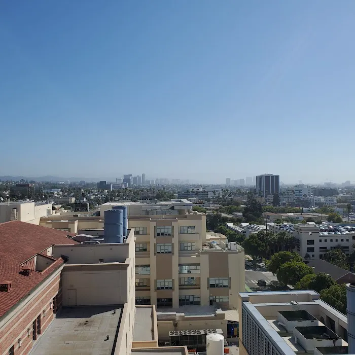 UCLA Santa Monica Medical Center 6
