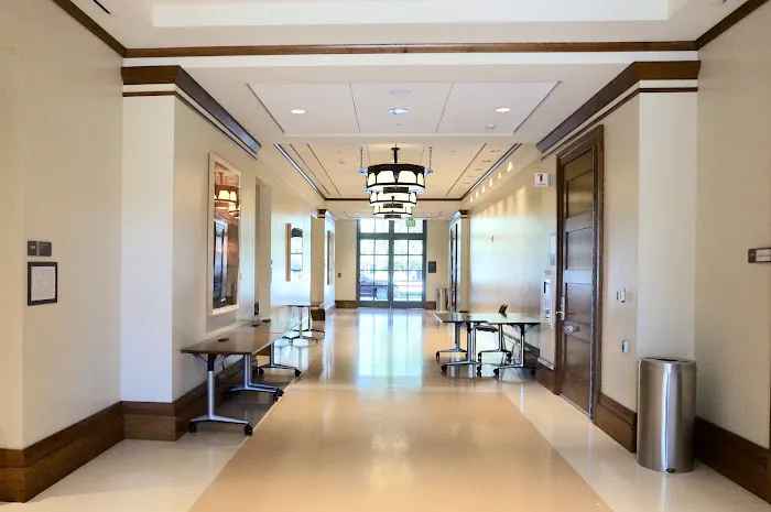 UCLA Santa Monica Medical Center 2