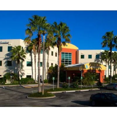 Lee Health Cardiovascular Services - HealthPark Commons