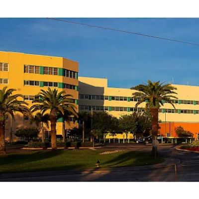 Emergency Care - Cape Coral Hospital