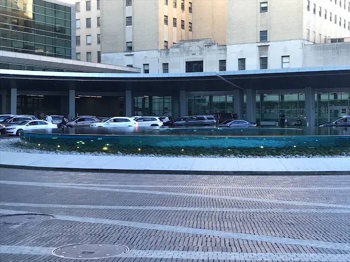 Miller Family Heart, Vascular & Thoracic Institute 7