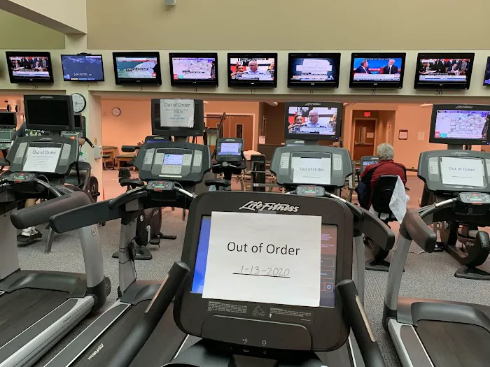 Cleveland Clinic Akron General Health & Wellness Center, Bath 9