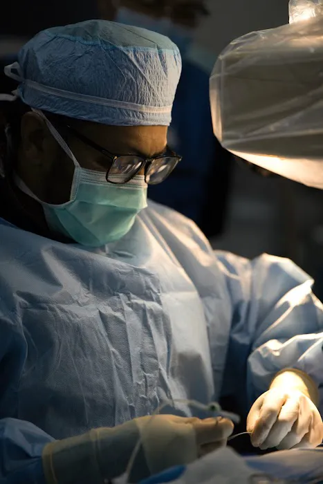 Pulse Surgery Center - Dr. Aggarwala Cardiologist 3