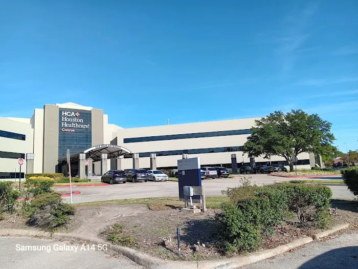 HCA Houston Healthcare Conroe 8