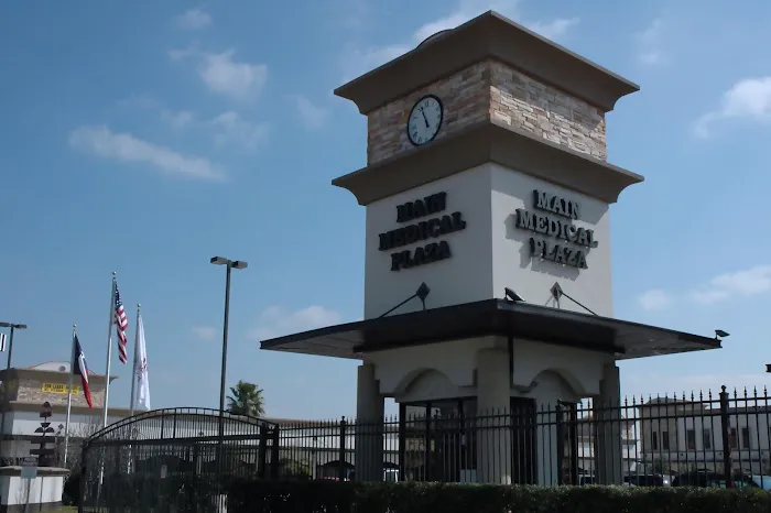 Main Medical Plaza 1