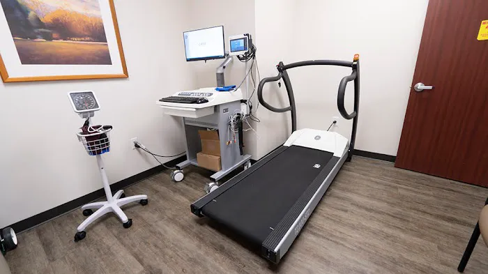 Memorial Hermann Medical Group Greater Heights Cardiology 4