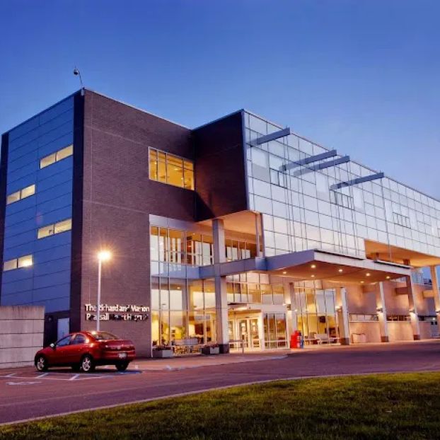 Richard & Marion Pearsall Heart Hospital