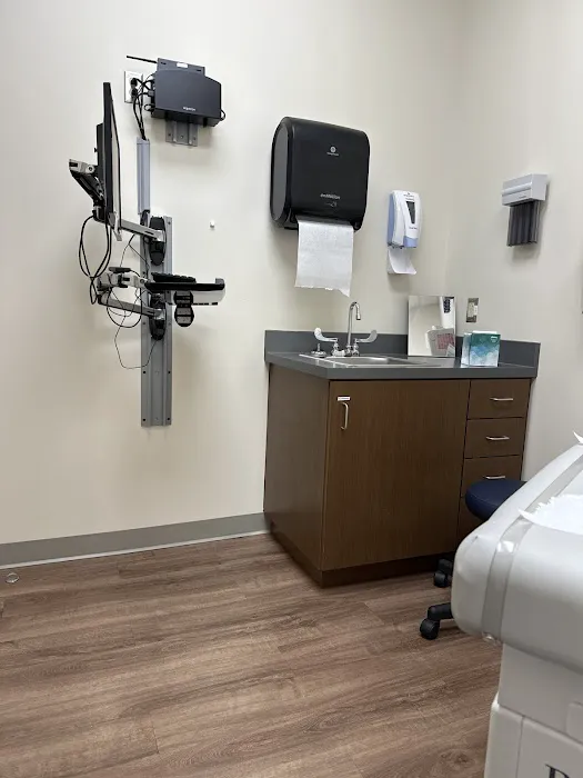 Singing River Medical Clinic – Orange Grove 0