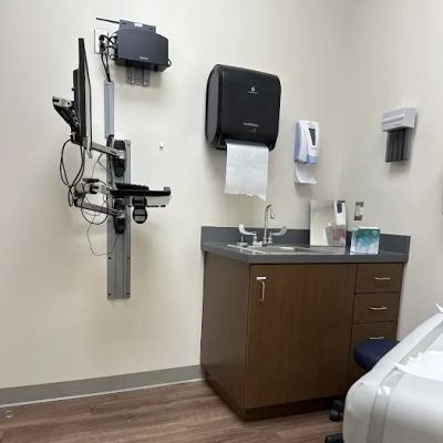 Singing River Medical Clinic – Orange Grove