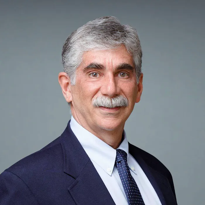 Robert Zaloom 0