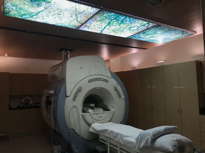 Shields MRI at UMass Memorial - University Campus 2