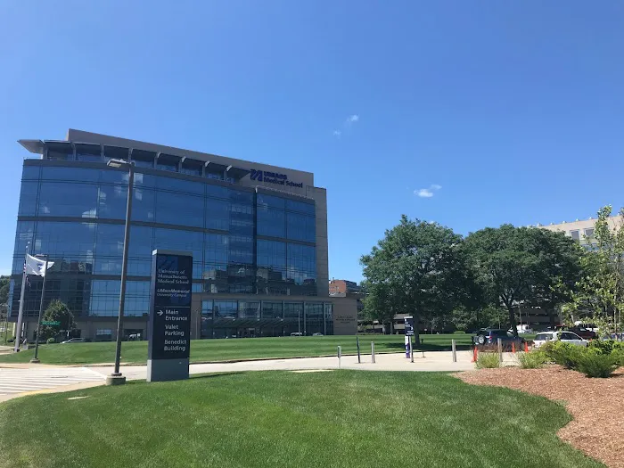 Shields MRI at UMass Memorial - University Campus 0