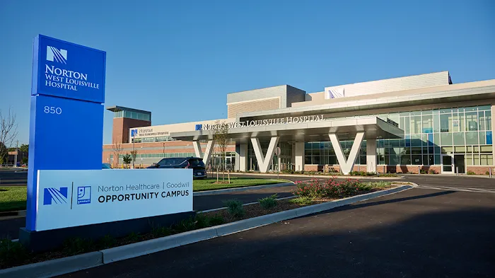 Norton Heart & Vascular Institute - West Louisville 2