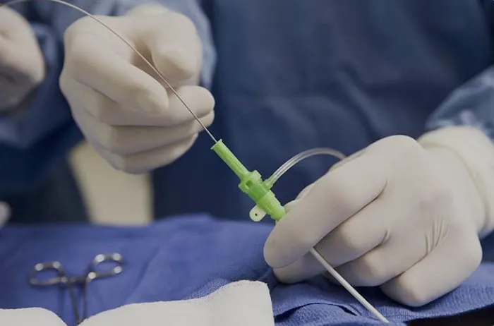 Dr. Amit B. Karmur, DO, FACS, RPVI 2