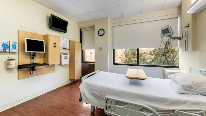 Kindred Hospital Chicago North 5