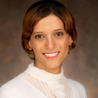 Mana Keihanian, MD