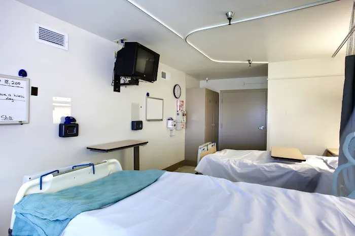 Kindred Hospital Riverside 9