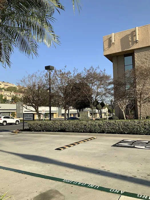 Monterey Park Hospital AHMC 8